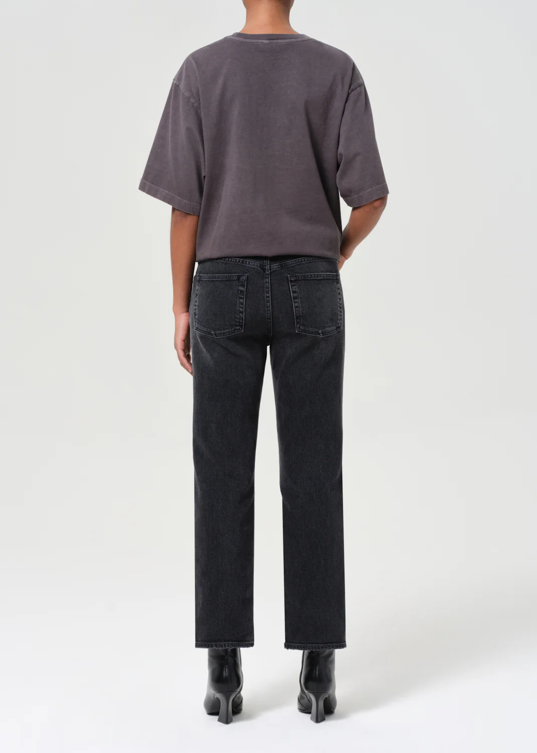 Valen Jean (Weightless Stretch) in Radius - Image 2