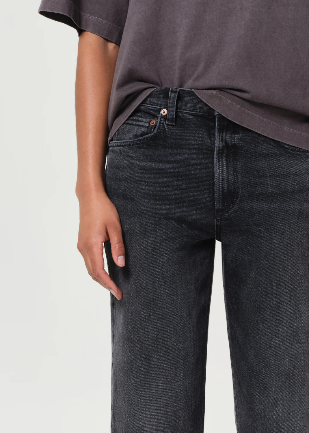 Valen Jean (Weightless Stretch) in Radius - Image 5
