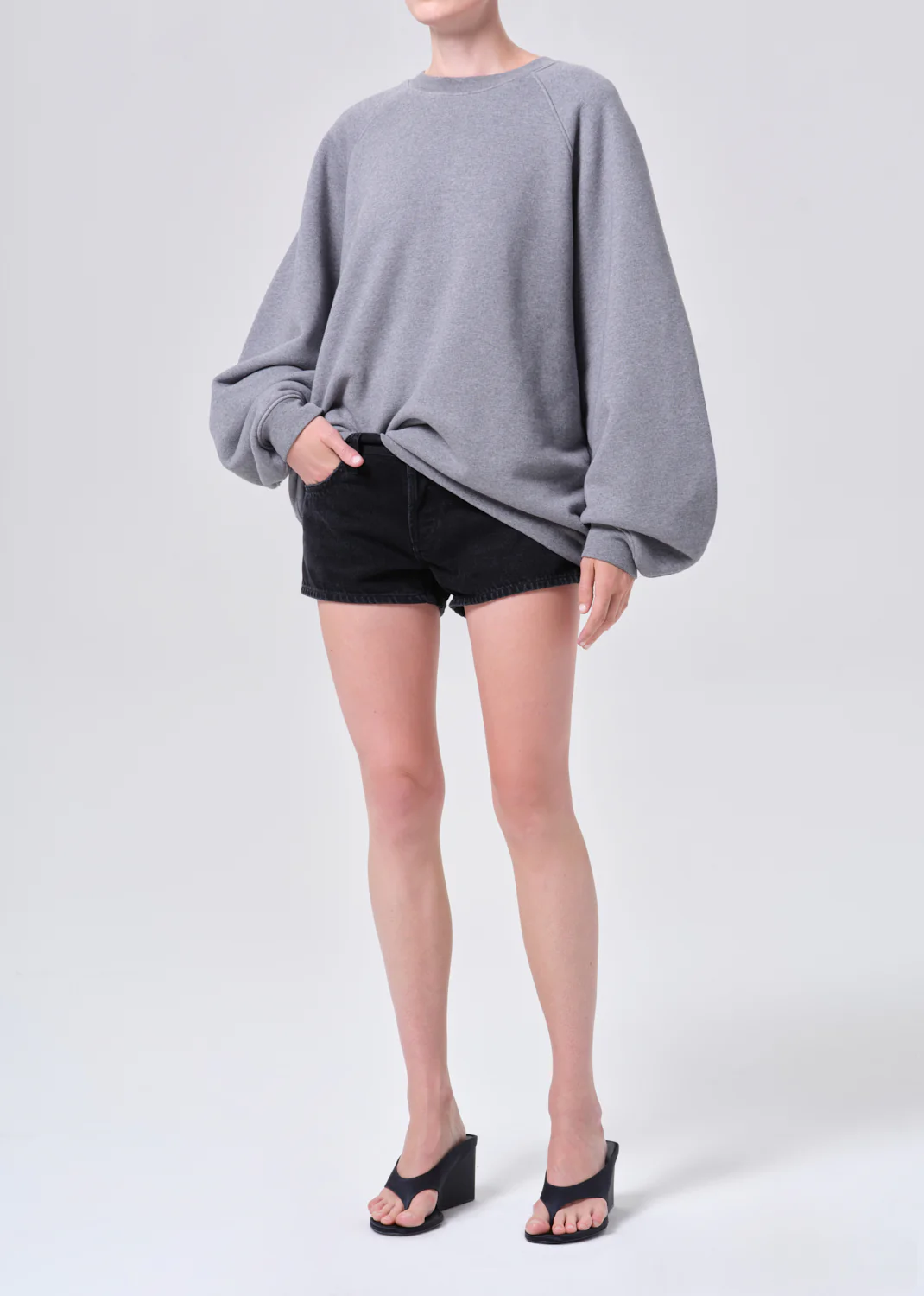 Valma Sweatshirt in Grey Heather - Image 4