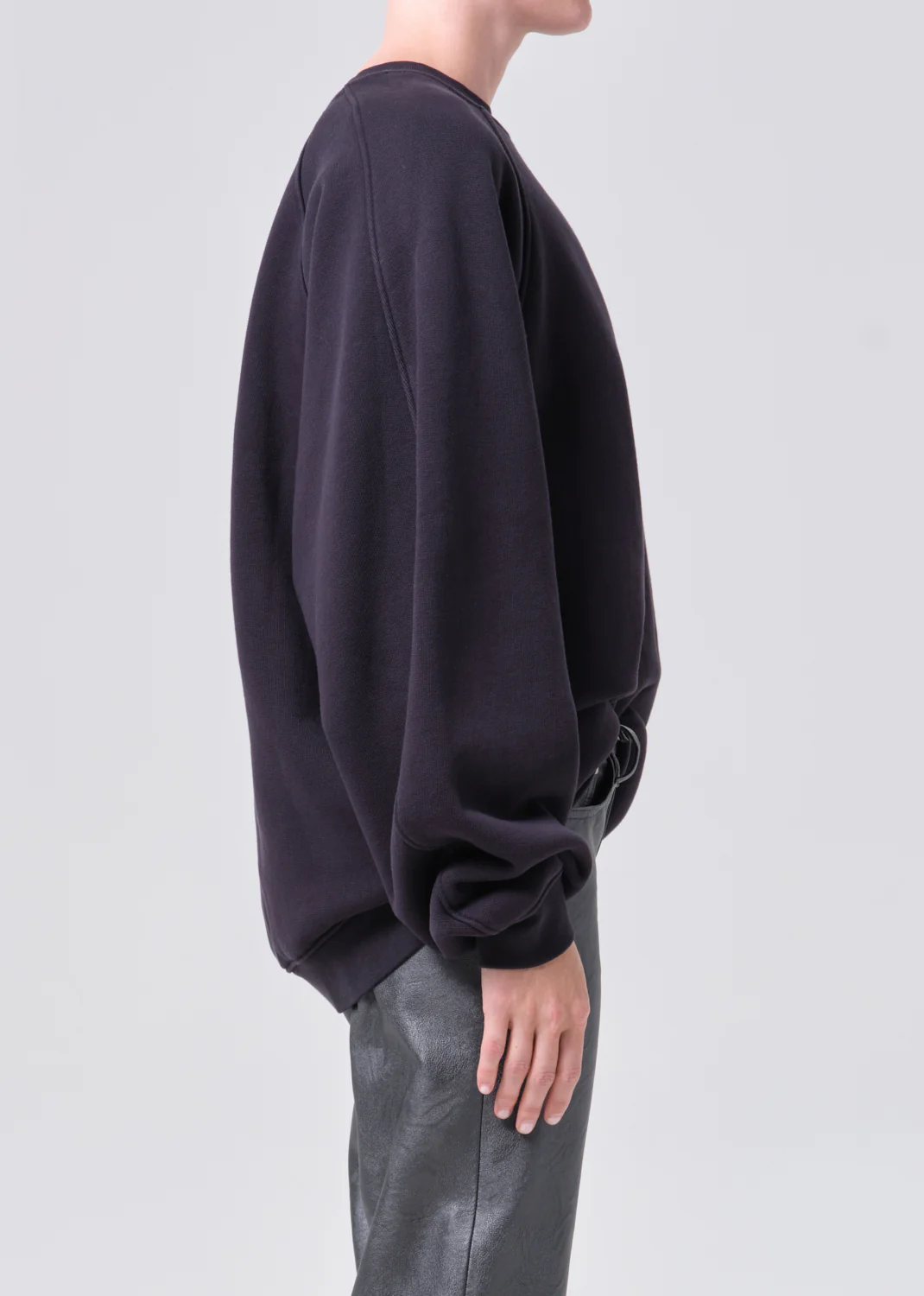 Valma Sweatshirt in Washed Black - Image 3