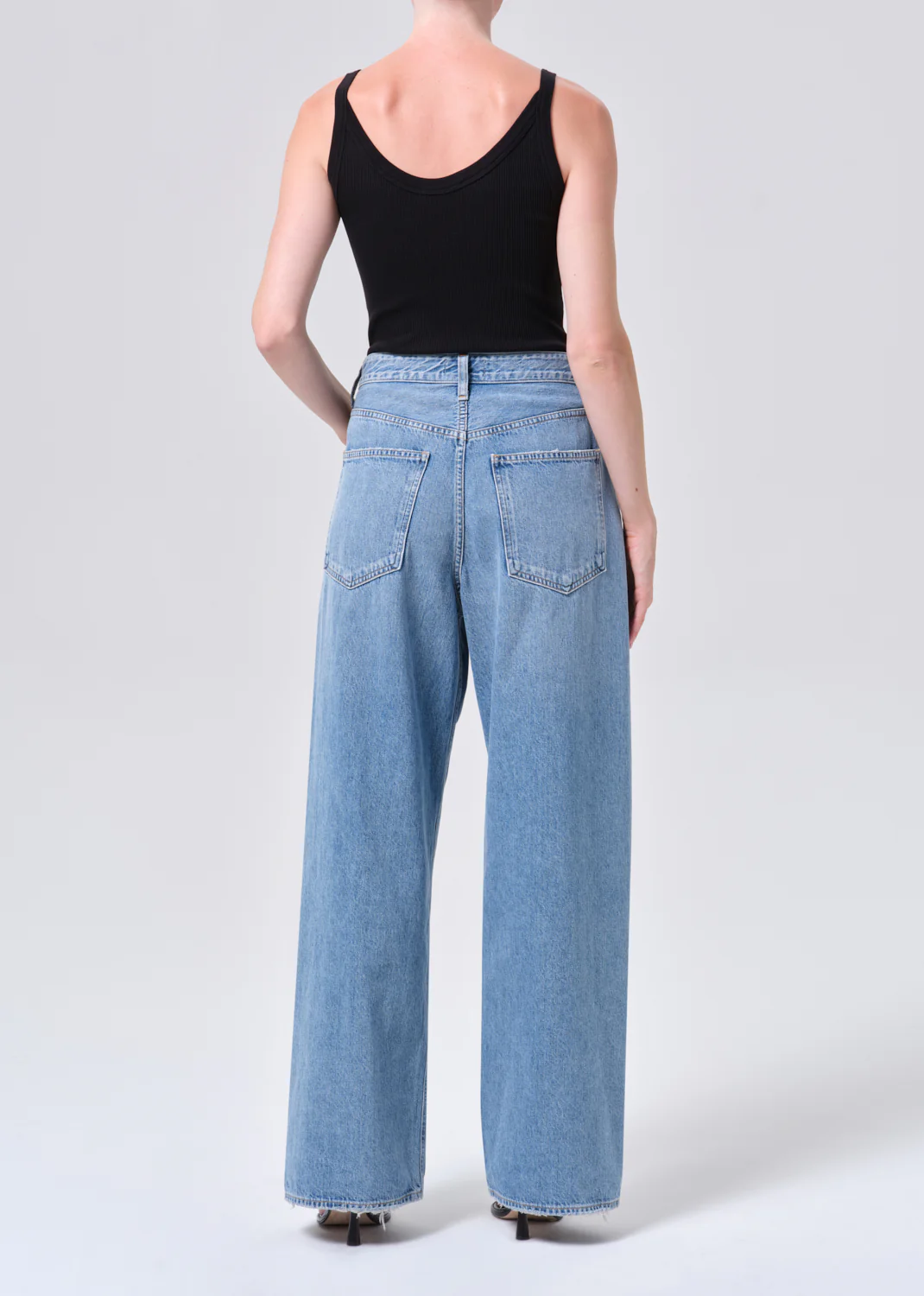 Vana Fold Jean (Weightless)  in Mantra - Image 3