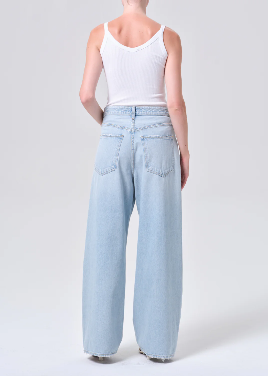Vana Fold Jean (Weightless) in Spark - Image 4