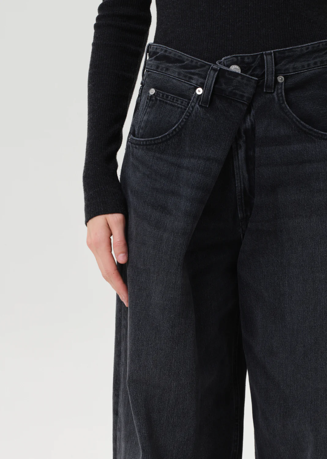 Vana Fold Jean Petite 28" (Weightless) in Arcane - Image 5